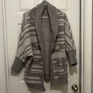 Barefoot dreams cozy chic cardi sweater